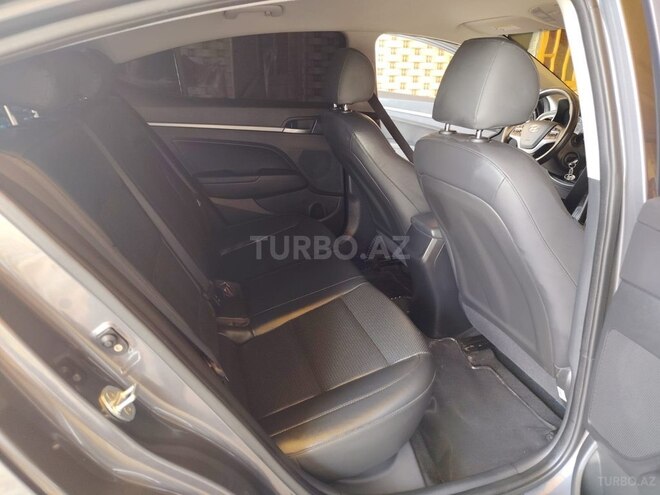 Hyundai Elantra 2018, 132,000 km - 1.6 l - Ağstafa