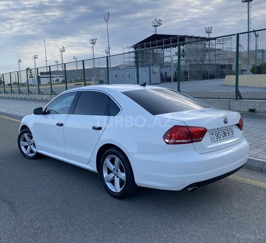 Volkswagen Passat 2012, 145,000 km - 2.5 l - Bakı