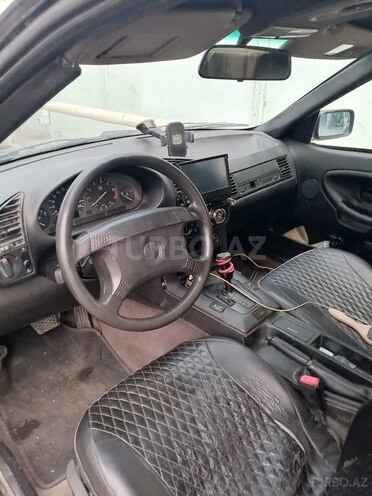 BMW 318 1992, 450,000 km - 1.8 l - Bakı