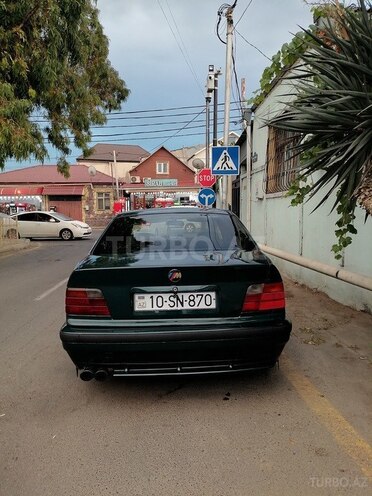 BMW 318 1992, 450,000 km - 1.8 l - Bakı