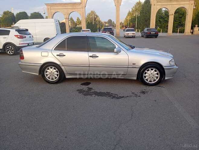 Mercedes C 220 d 1999, 689,974 km - 2.2 л - Bərdə