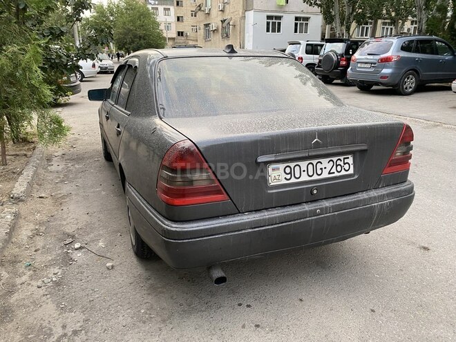 Mercedes C 220 d 1997, 241,041 km - 2.2 l - Sumqayıt