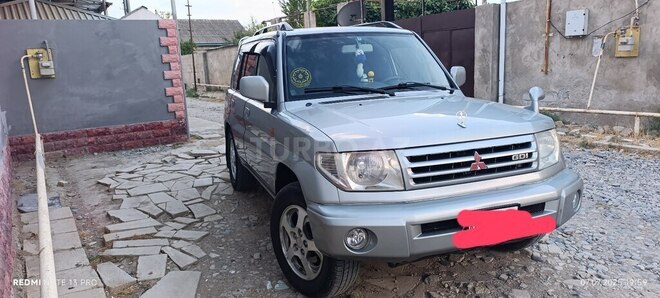 Mitsubishi Pajero io 2000, 209,568 km - 2.0 l - Neftçala