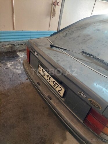 Ford  1986, 300,000 km - 2.0 l - Bakı