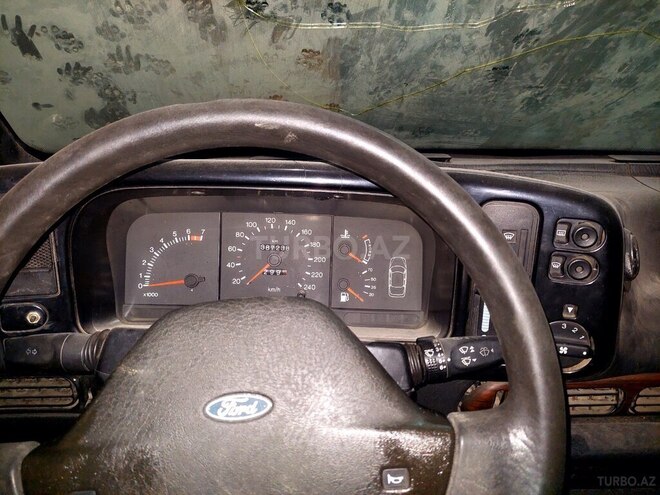 Ford  1986, 300,000 km - 2.0 l - Bakı