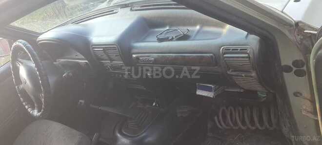 GAZ 3110 2002, 22,222 km - 2.3 л - Qax