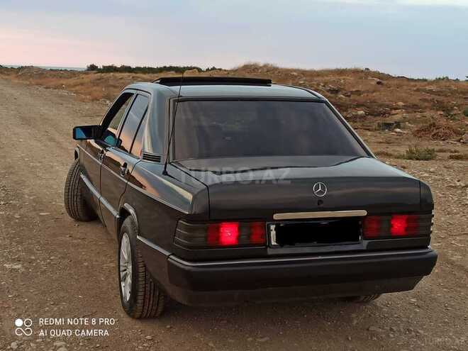 Mercedes 190 1992, 250,000 km - 2.0 л - Sumqayıt