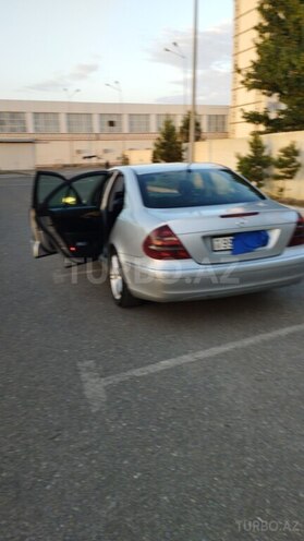 Mercedes E 270 2002, 244,500 km - 2.7 l - Gəncə