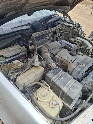 Mercedes E 220 1994, 390,000 km - 2.2 l - Bakı
