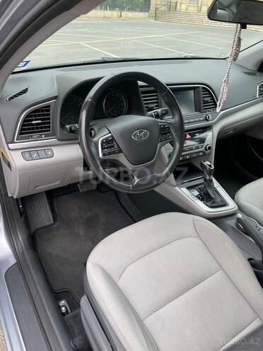 Hyundai Elantra 2017, 73,000 km - 2.0 л - Bakı