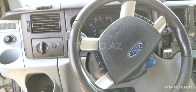 Ford Transit 2007, 218,000 km - 2.4 л - Balakən