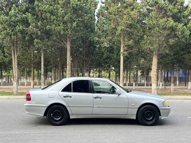 Mercedes C 200 1994, 388,000 km - 2.0 л - Sumqayıt