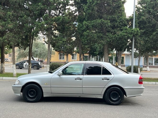 Mercedes C 200 1994, 388,000 km - 2.0 л - Sumqayıt