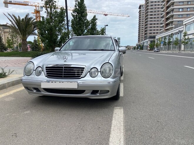 Mercedes E 240 2000, 278,000 km - 2.4 l - Bakı