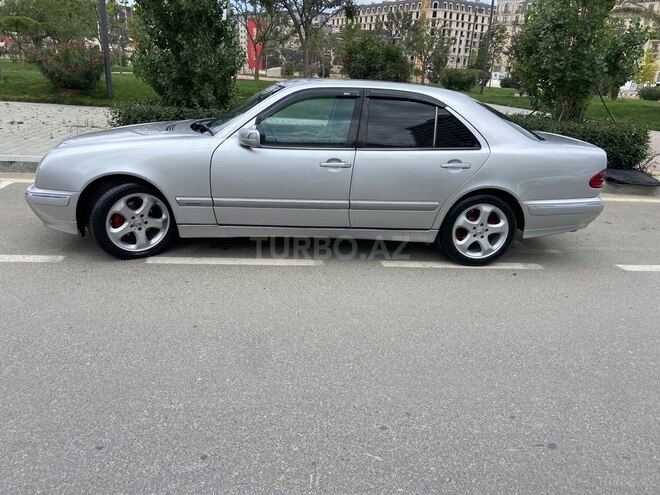 Mercedes E 240 2000, 278,000 km - 2.4 l - Bakı