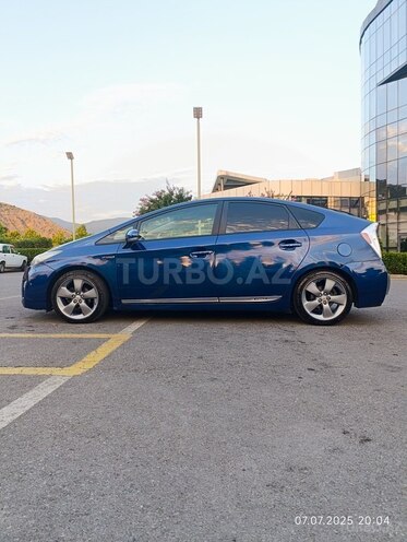 Toyota Prius 2011, 220,000 km - 1.8 l - Şəki