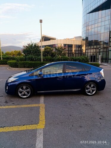 Toyota Prius 2011, 220,000 km - 1.8 l - Şəki