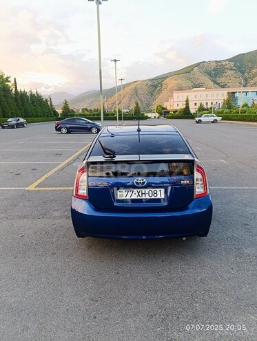 Toyota Prius 2011, 220,000 km - 1.8 l - Şəki