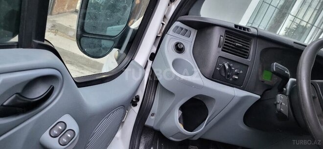 Ford Transit 2008, 260,000 km - 2.4 л - Bakı