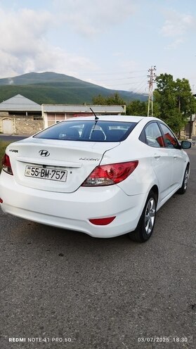 Hyundai Accent 2013, 183,563 km - 1.4 l - Şəki