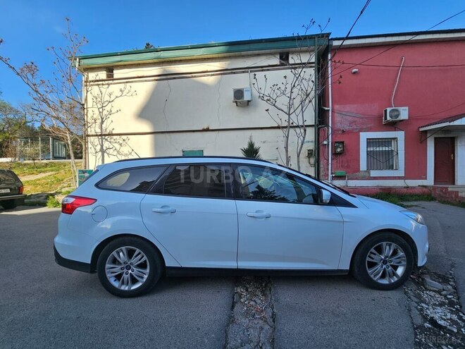 Ford Focus 2013, 127,000 km - 1.6 л - Bakı