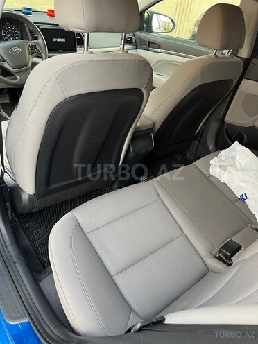 Hyundai Elantra 2017, 201,892 km - 2.0 л - Bakı