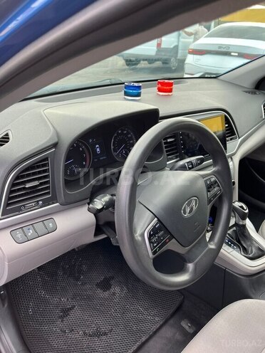 Hyundai Elantra 2017, 201,892 km - 2.0 л - Bakı