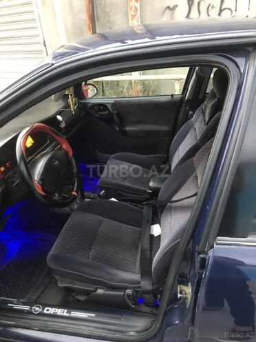 Opel Vectra 1996, 474,294 km - 2.0 l - Bakı