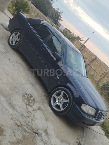 Mercedes C 220 d 1999, 355,000 km - 2.2 l - Bakı