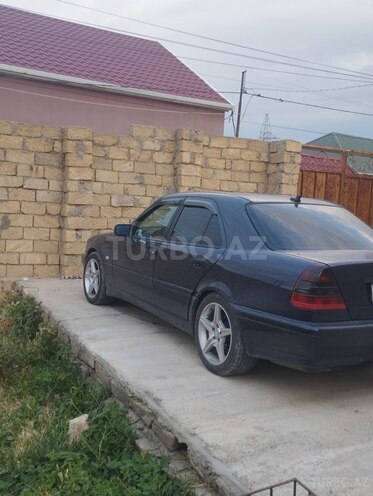 Mercedes C 220 d 1999, 355,000 km - 2.2 l - Bakı