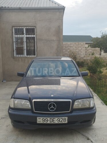 Mercedes C 220 d 1999, 355,000 km - 2.2 l - Bakı