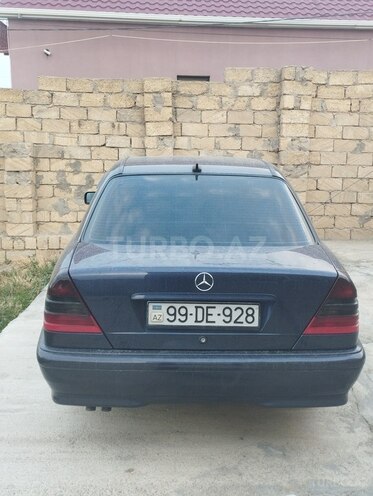 Mercedes C 220 d 1999, 355,000 km - 2.2 l - Bakı