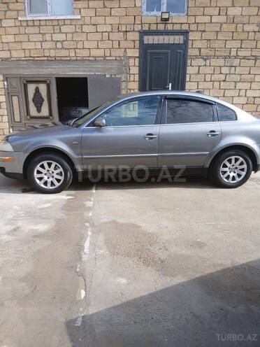 Volkswagen Passat 2003, 382,580 km - 1.8 l - Bakı