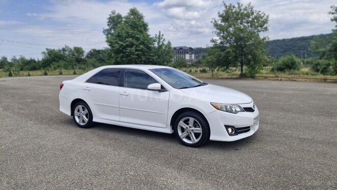 Toyota Camry 2014, 241,402 km - 2.5 l - Bakı
