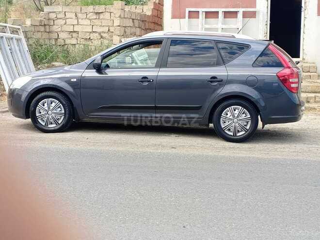 Kia  2009, 250,000 km - 1.4 l - Bakı