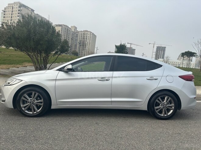 Hyundai Avante 2016, 164,000 km - 1.6 l - Bakı