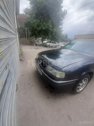 Opel Vectra 1995, 451,252 km - 1.8 л - Qazax