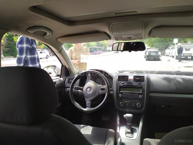 Volkswagen Jetta 2009, 102,012 km - 1.6 l - Bakı