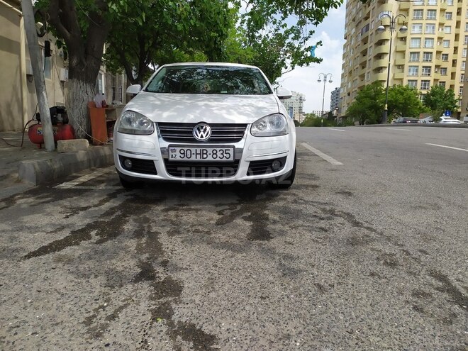 Volkswagen Jetta 2009, 102,012 km - 1.6 l - Bakı