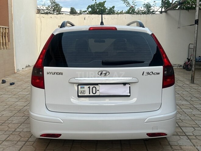Hyundai i30 2011, 231,500 km - 1.4 l - Şəmkir