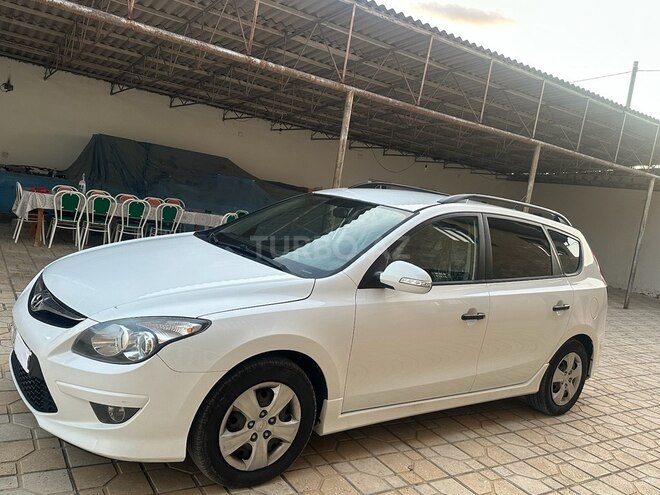 Hyundai i30 2011, 231,500 km - 1.4 l - Şəmkir