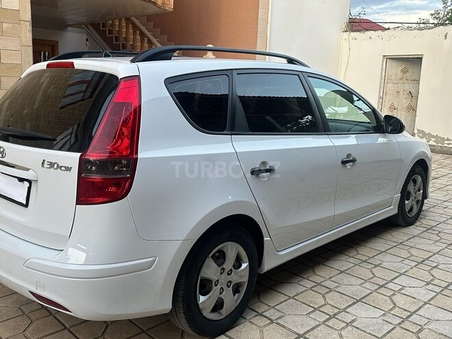 Hyundai i30 2011, 231,500 km - 1.4 l - Şəmkir