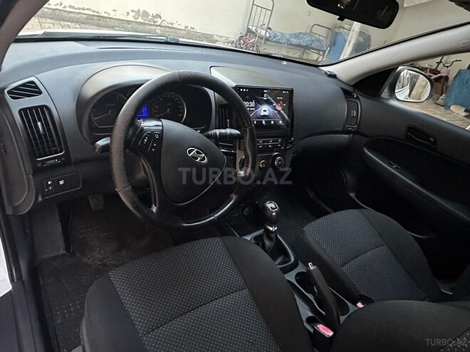 Hyundai i30 2011, 231,500 km - 1.4 l - Şəmkir