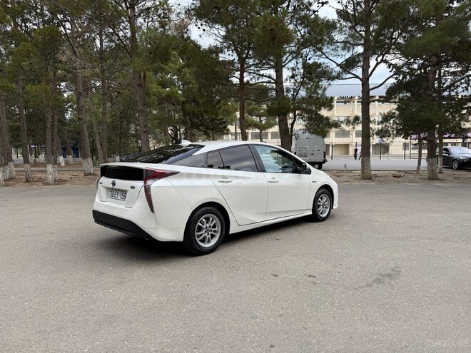 Toyota Prius 2018, 139,500 km - 1.8 л - Bakı