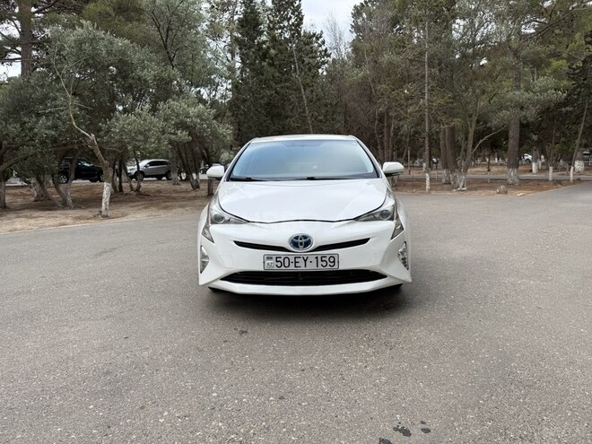 Toyota Prius 2018, 139,500 km - 1.8 л - Bakı