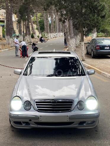 Mercedes E 270 1999, 250,000 km - 2.7 л - Sumqayıt