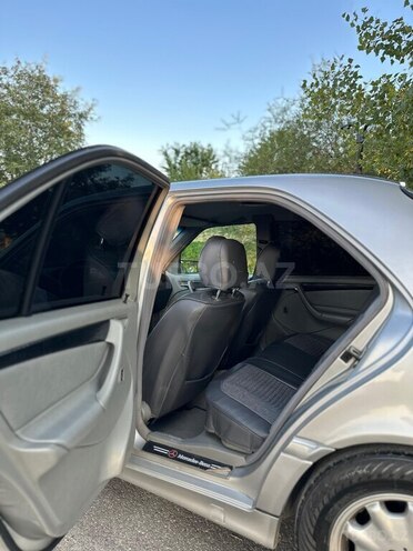 Mercedes C 230 1999, 368,588 km - 2.3 л - Quba