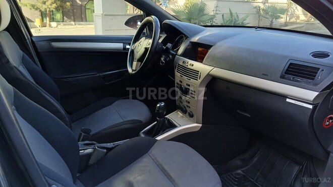 Opel Astra 2008, 270,103 km - 1.4 l - Gəncə
