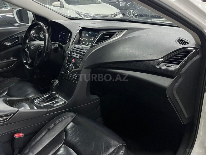 Hyundai Grandeur-11