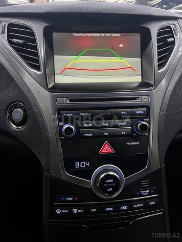 Hyundai Grandeur-12
